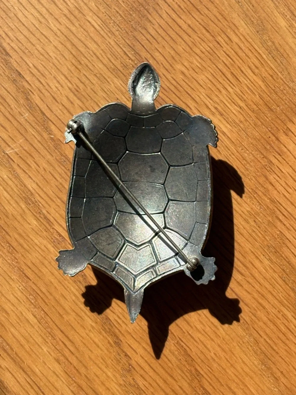 Turtle Brooch - Picture 3 of 4